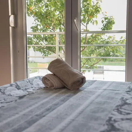 山林小屋 Dubis House 扎达尔