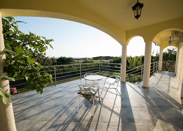 Dubis House Задар